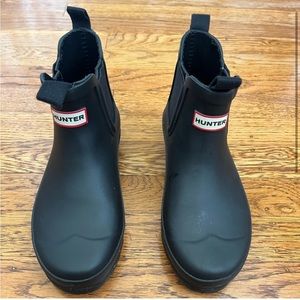 Hunter Chelsea rain boots